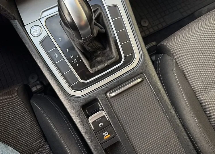 Zunanja slika - Volkswagen Passat - Variant 2.0 TDI BMT Comfortline Navi Kamera Radar Tempomat - 11