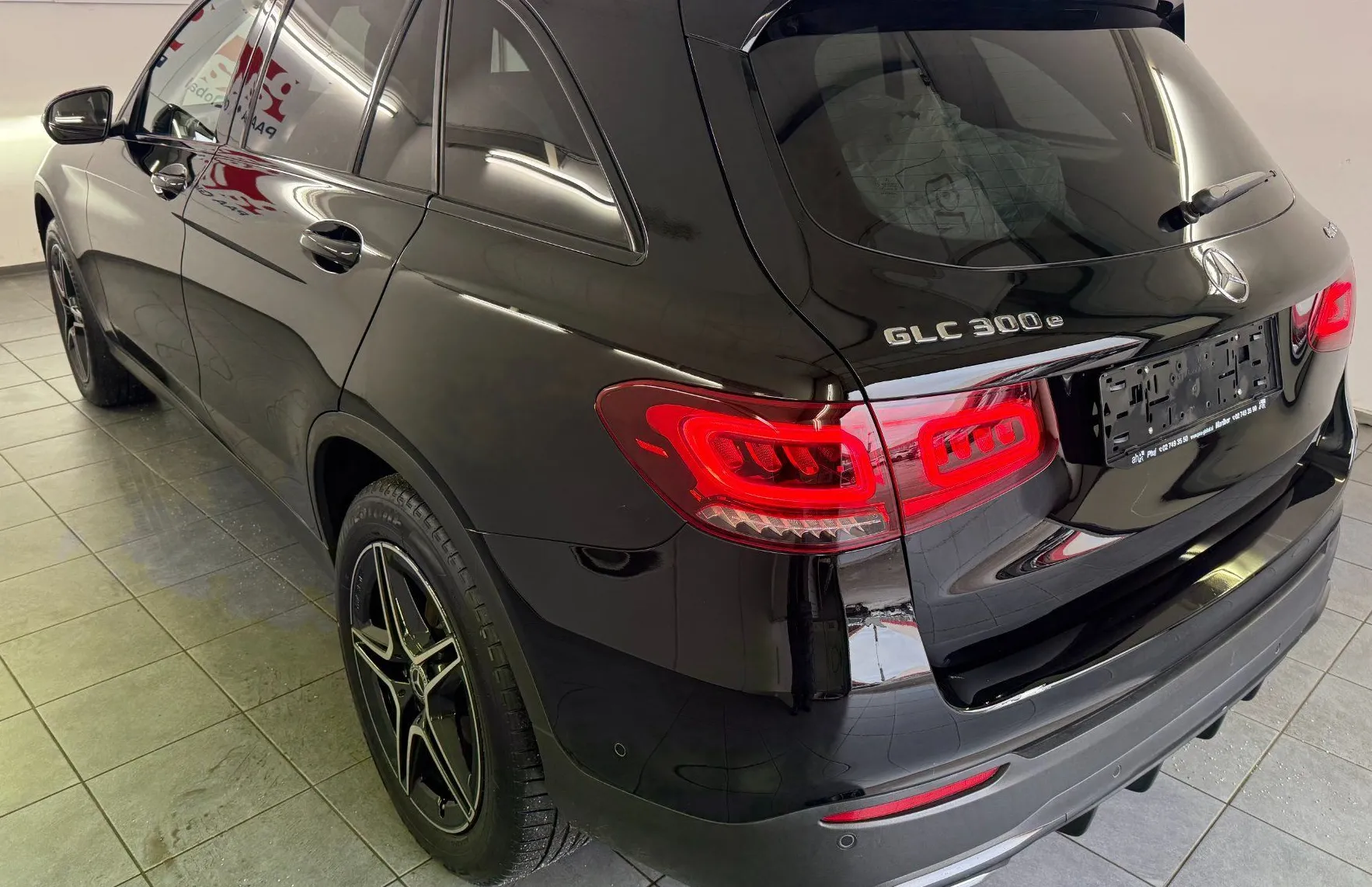 Zunanja slika - Mercedes-Benz GLC-Razred - GLC 300 e 4MATIC AMG Line Avt. - 5