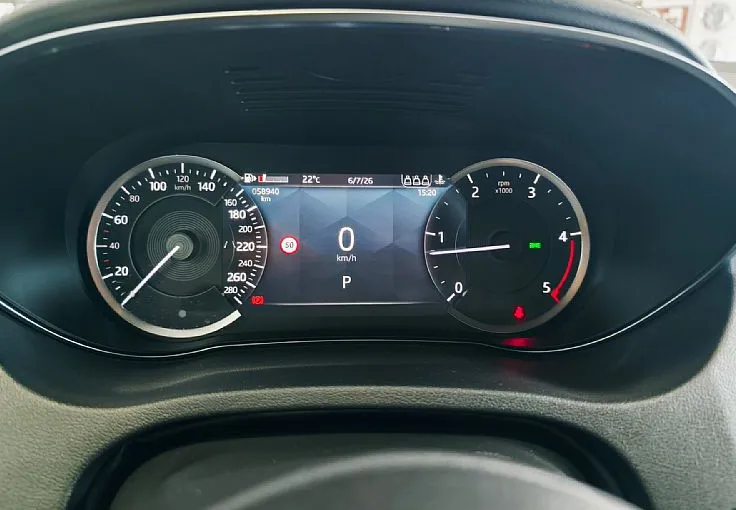 Zunanja slika - Jaguar E-PACE - 2.0 4X4 MHEV AVT-MRT.KOT-USNJE-VL K-LED-NAVI-VIDEO - 10