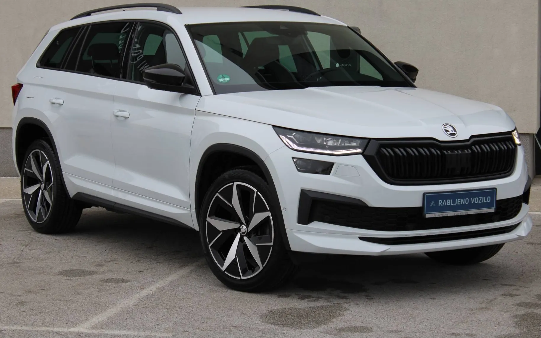 Zunanja slika - Škoda Kodiaq - Sportline 2.0TSI 4X4 DSG WEBAST KAM360 DCC CANTO - 3