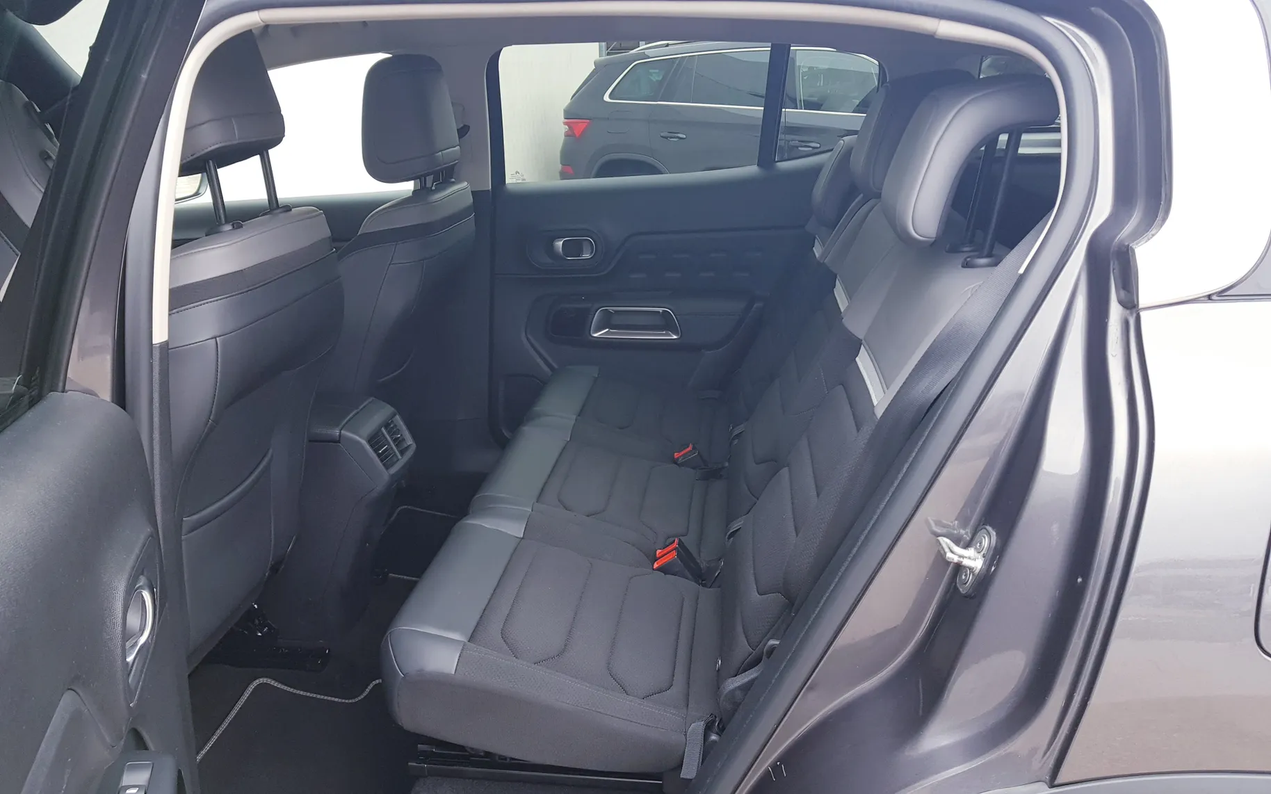 Zunanja slika - Citroën C5 - Hybrid 225 S S Shine Avt. KAMERA-NAVI-ACC 1.LAST - 11