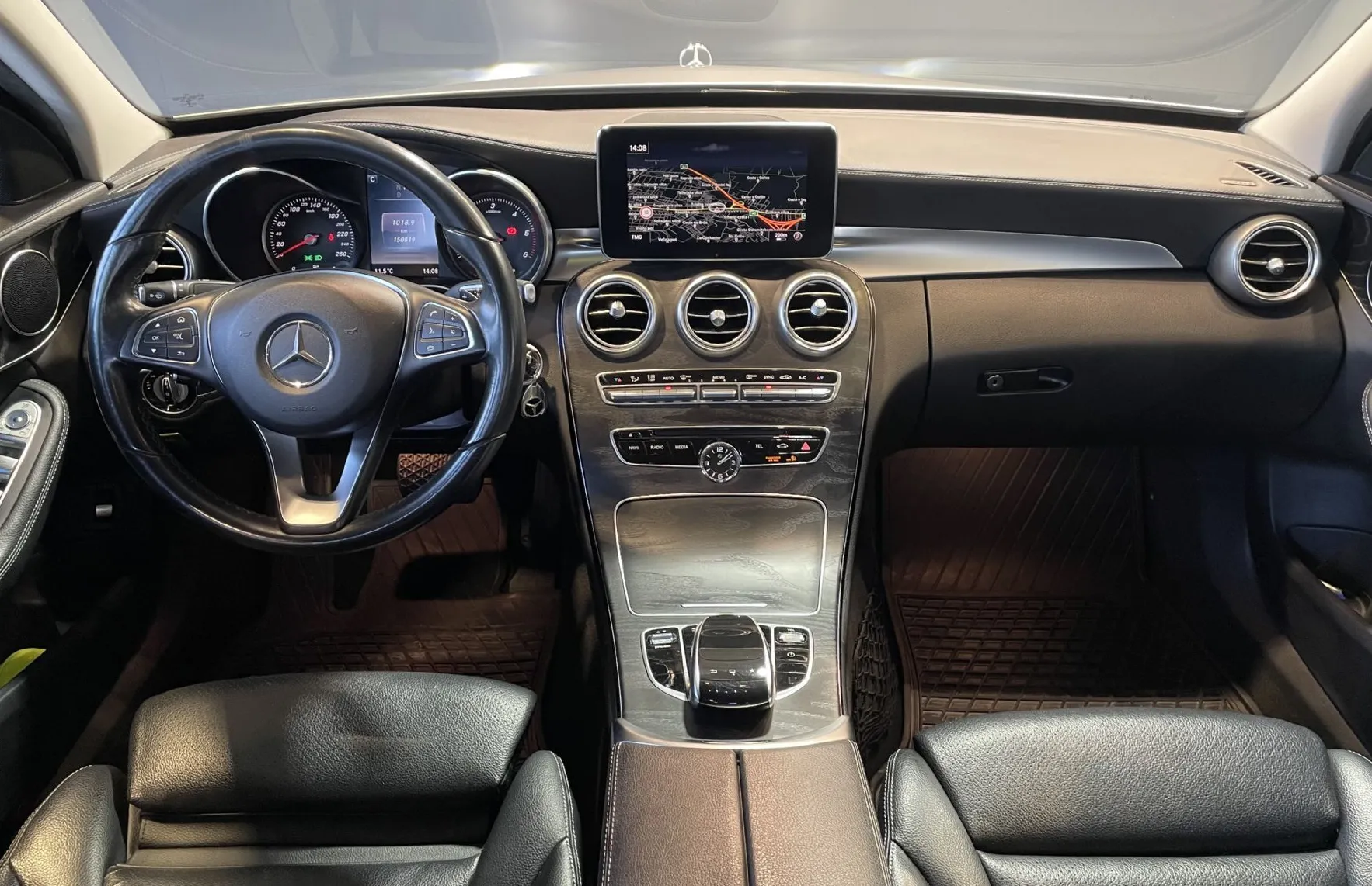 Zunanja slika - Mercedes-Benz C-Razred - AVANTGARDE-HEAD UP-PANO-LED-NAVI-KAMERA-ALU - 10