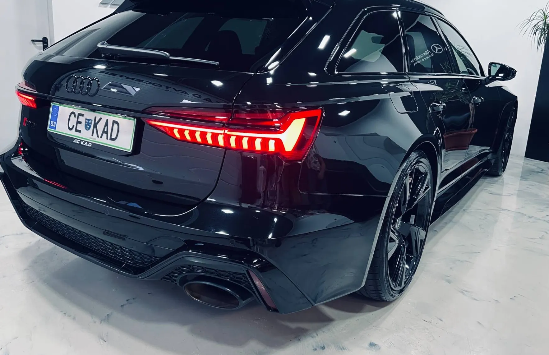 Zunanja slika - Audi RS6  - Avant Perform.TFSI quattro tiptronic 463kW... - 4