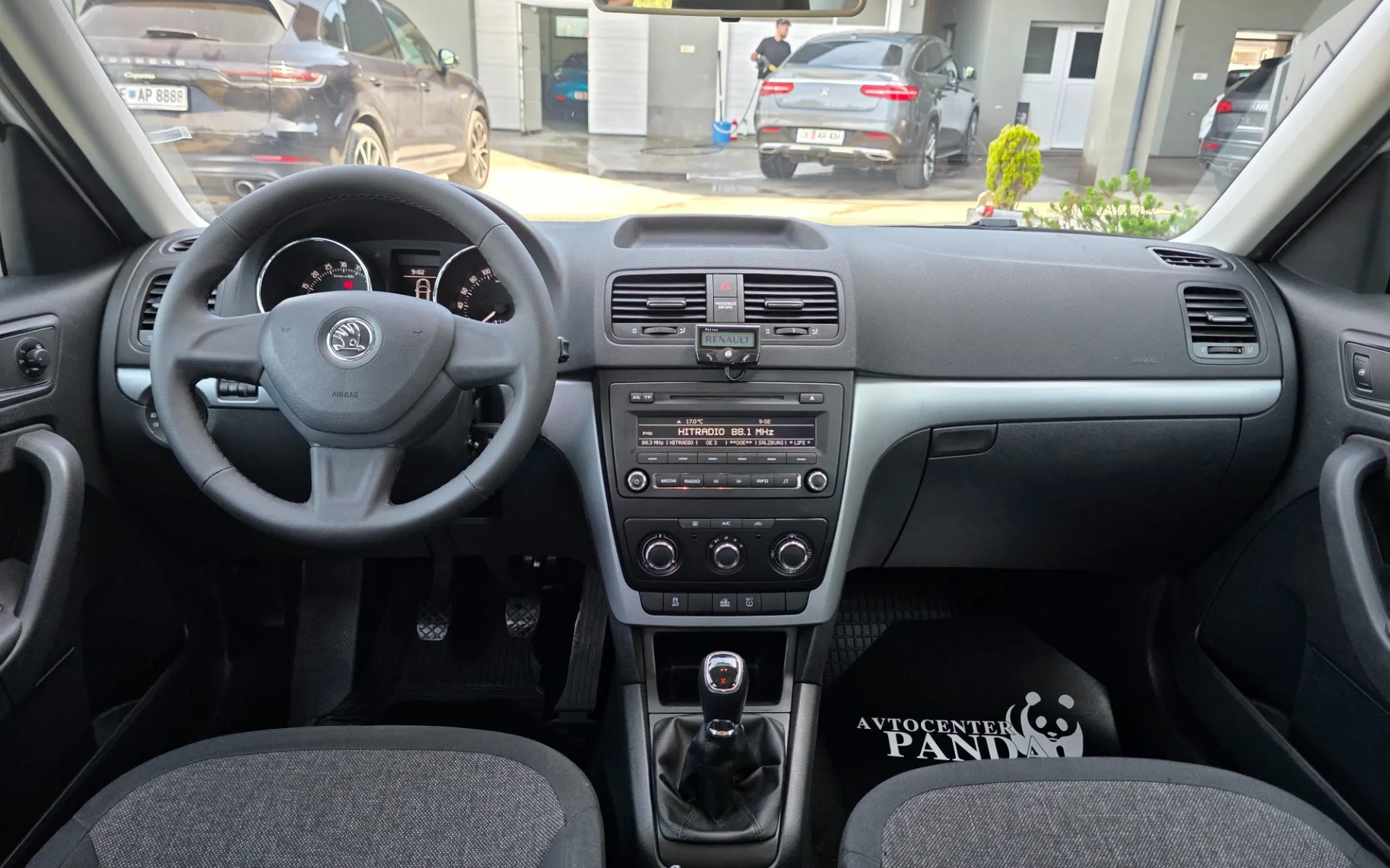 Zunanja slika - Škoda Yeti - 4x4 2,0 TDI - 9