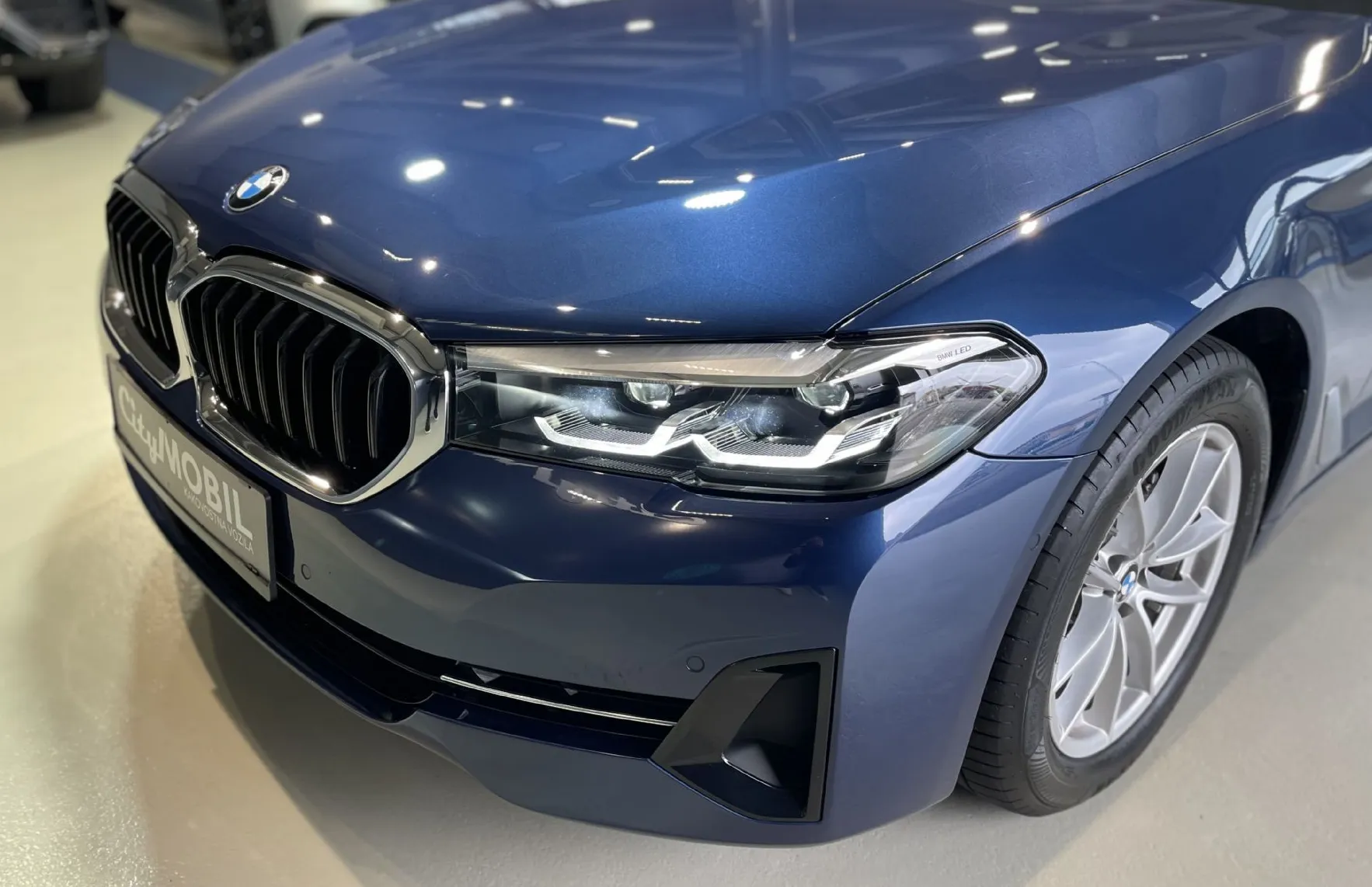 Zunanja slika - BMW Serija 5 - Touring: 1.LASTNIK-BUSINESS-RADAR-NAVI-MEMORY-USNJE - 8