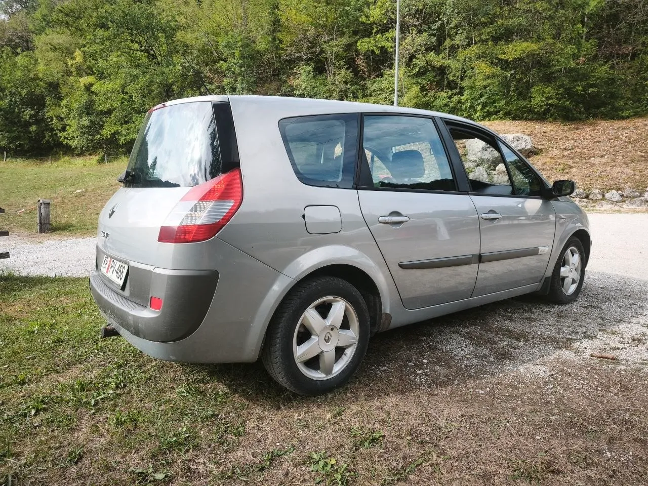 Zunanja slika - Renault Scénic - 1,5 dCi Dynamique Confort - 6