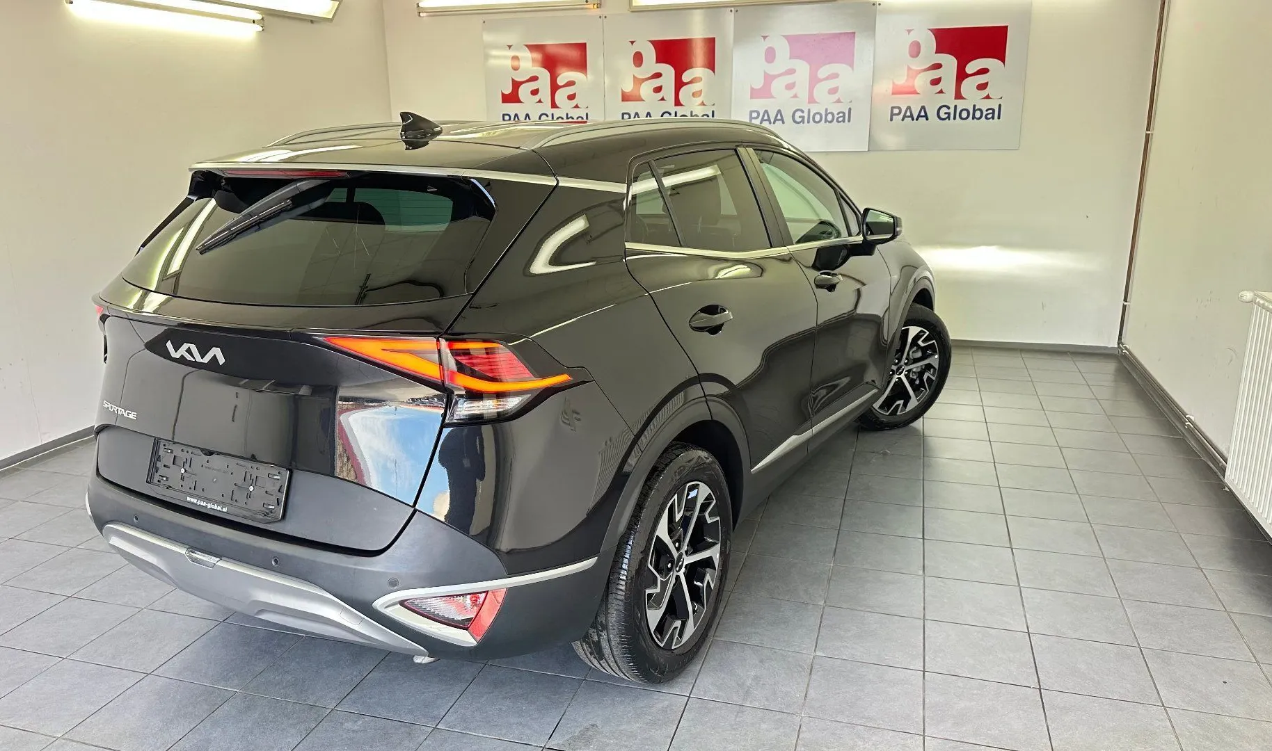Zunanja slika - KIA Sportage - 2WD 1.6 CRDI.KAMERA.Style.navi.led.SAMO 39.978 KM - 8