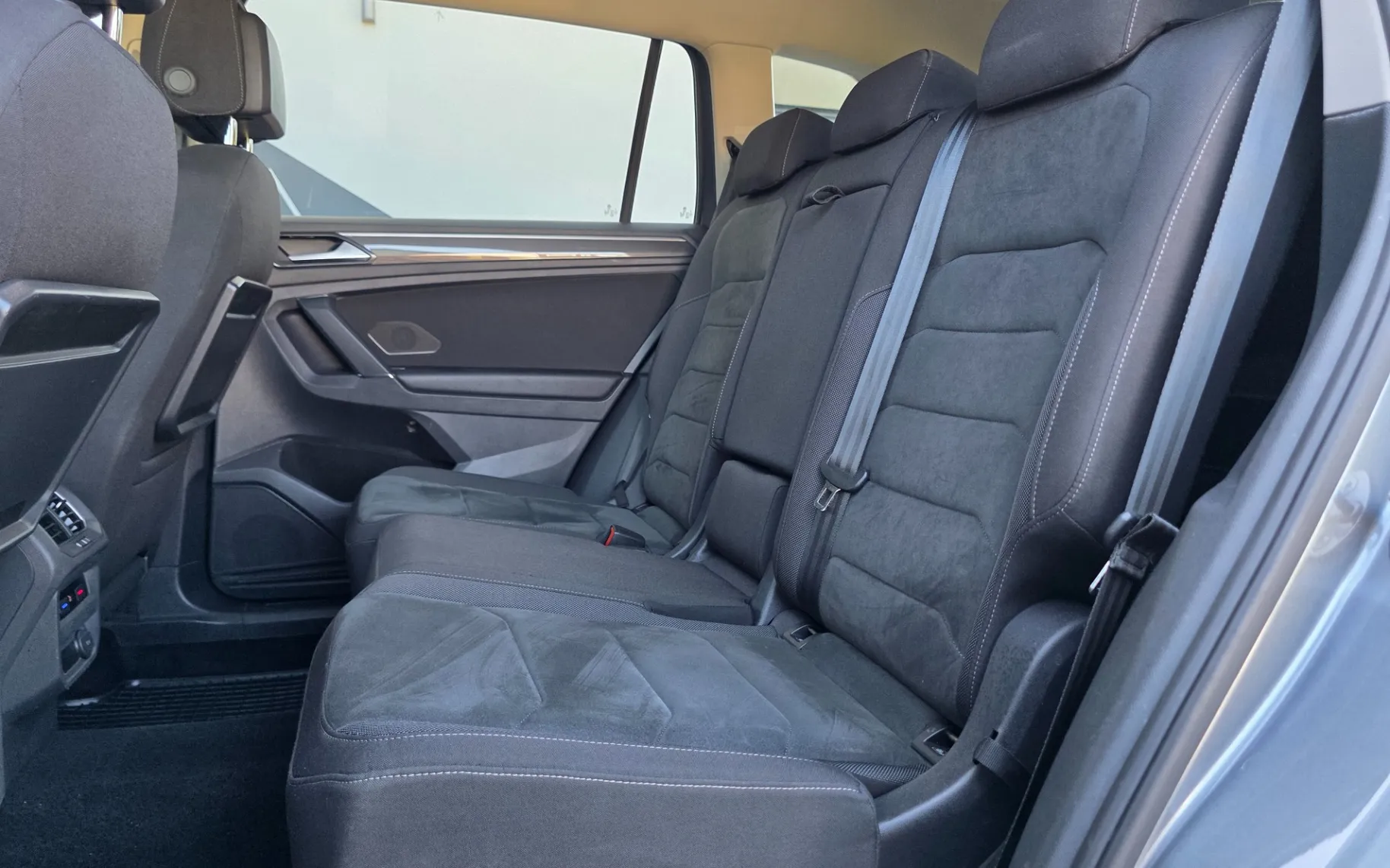 Zunanja slika - Volkswagen Tiguan - 2,0 TDI Highline DSG - 10