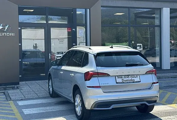 Zunanja slika - Škoda Kamiq - 1.0 TSI Style DSG°°1.Lastnik°°SLO - 3
