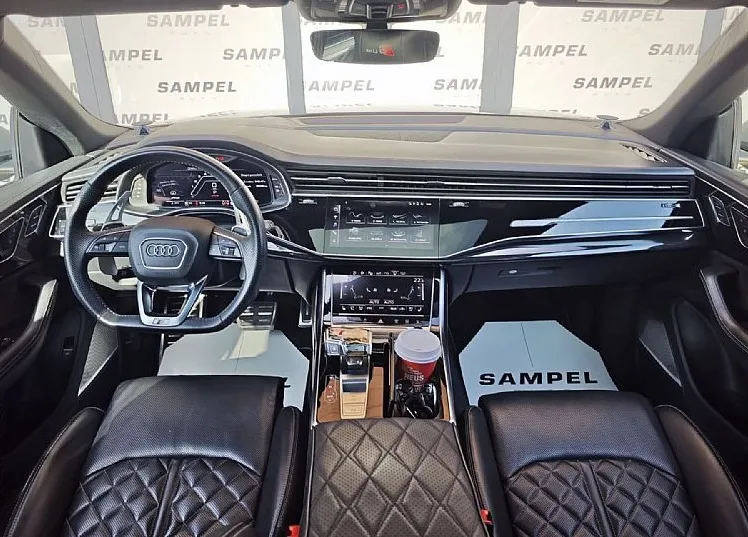 Zunanja slika - Audi Q8 - 55 TFSI quattro S-Line S look - MASAŽA - MATRIX - 8