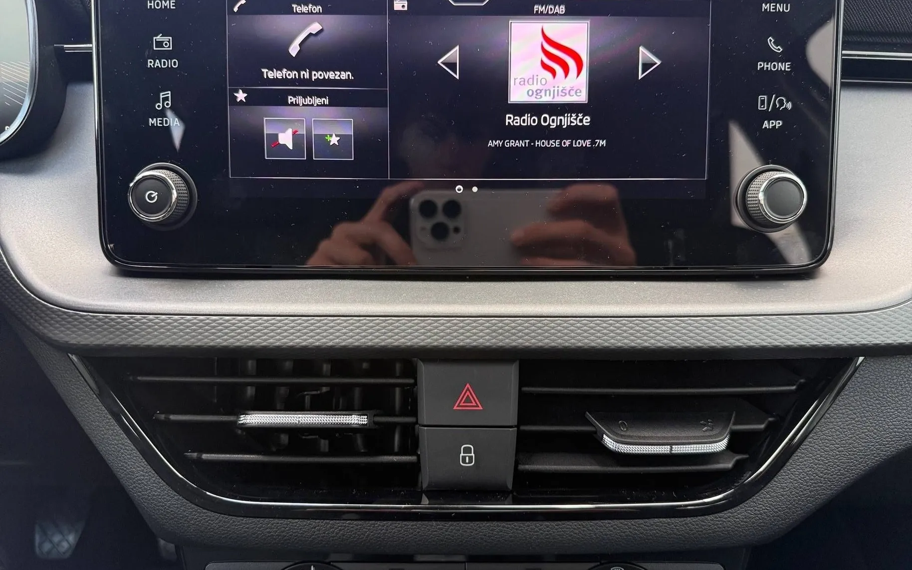 Notranja slika - Škoda Kamiq - 1.0 TSI Easy - 9