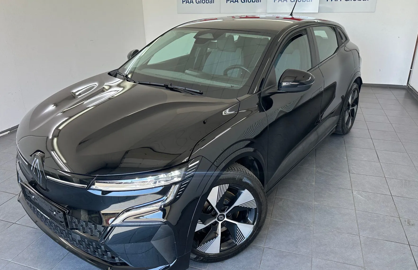 Zunanja slika - Renault Megane E-tech - Berline equilibre EV60 220ch optimum charge.KAMERA - 1