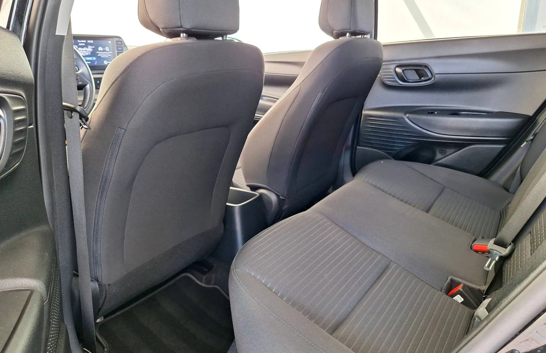 Zunanja slika - Hyundai i20 - 1.0 T-GDI Life •Slovensko vozilo•1.lastnik• - 12