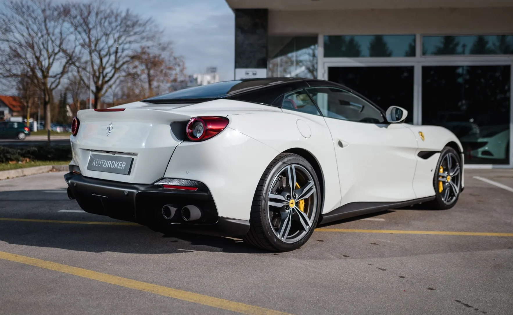 Zunanja slika - Ferrari Portofino - M BICOLOR°ADAS°360°MADM°KARBON°JBL - 4