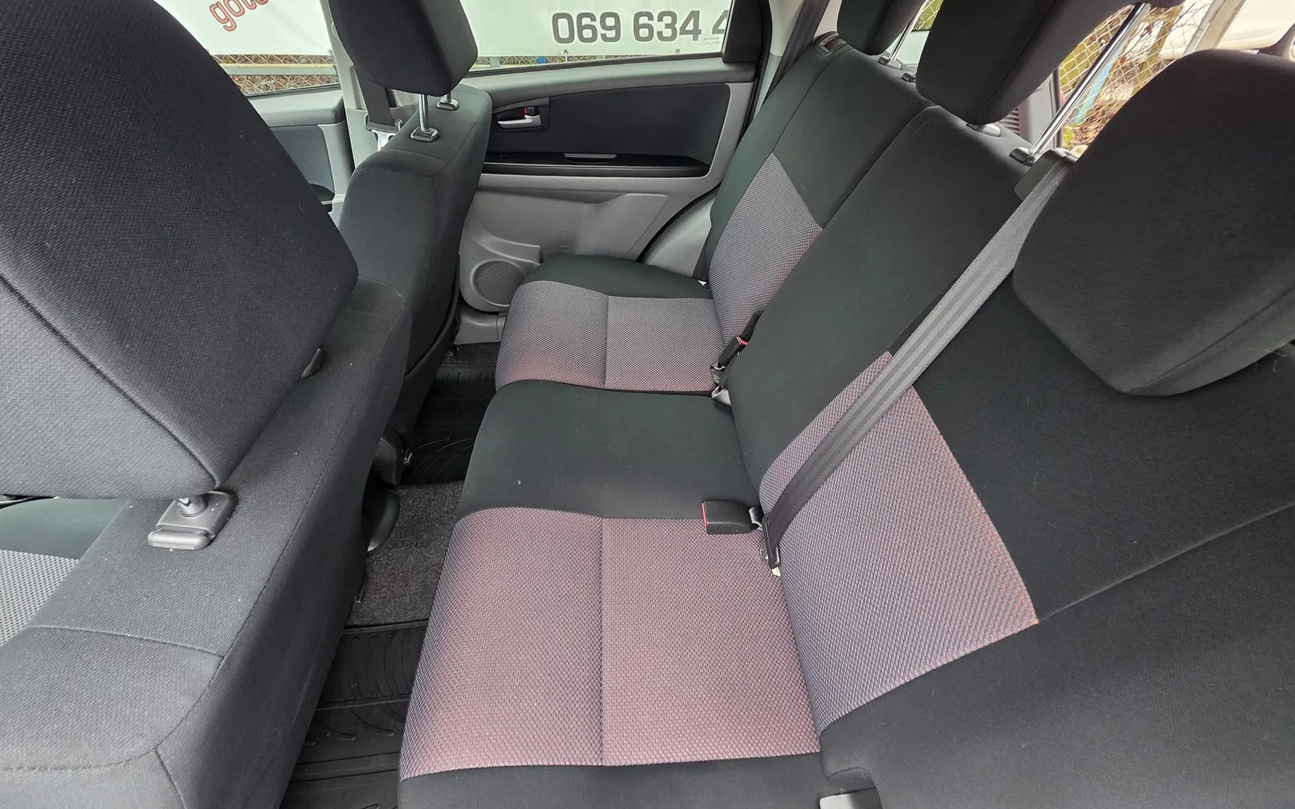 Zunanja slika - Suzuki SX4 - 1.9 TD COMFORT+ 4X4 ABS.KLIMA.CD  LEPO OHRANJEN - 13