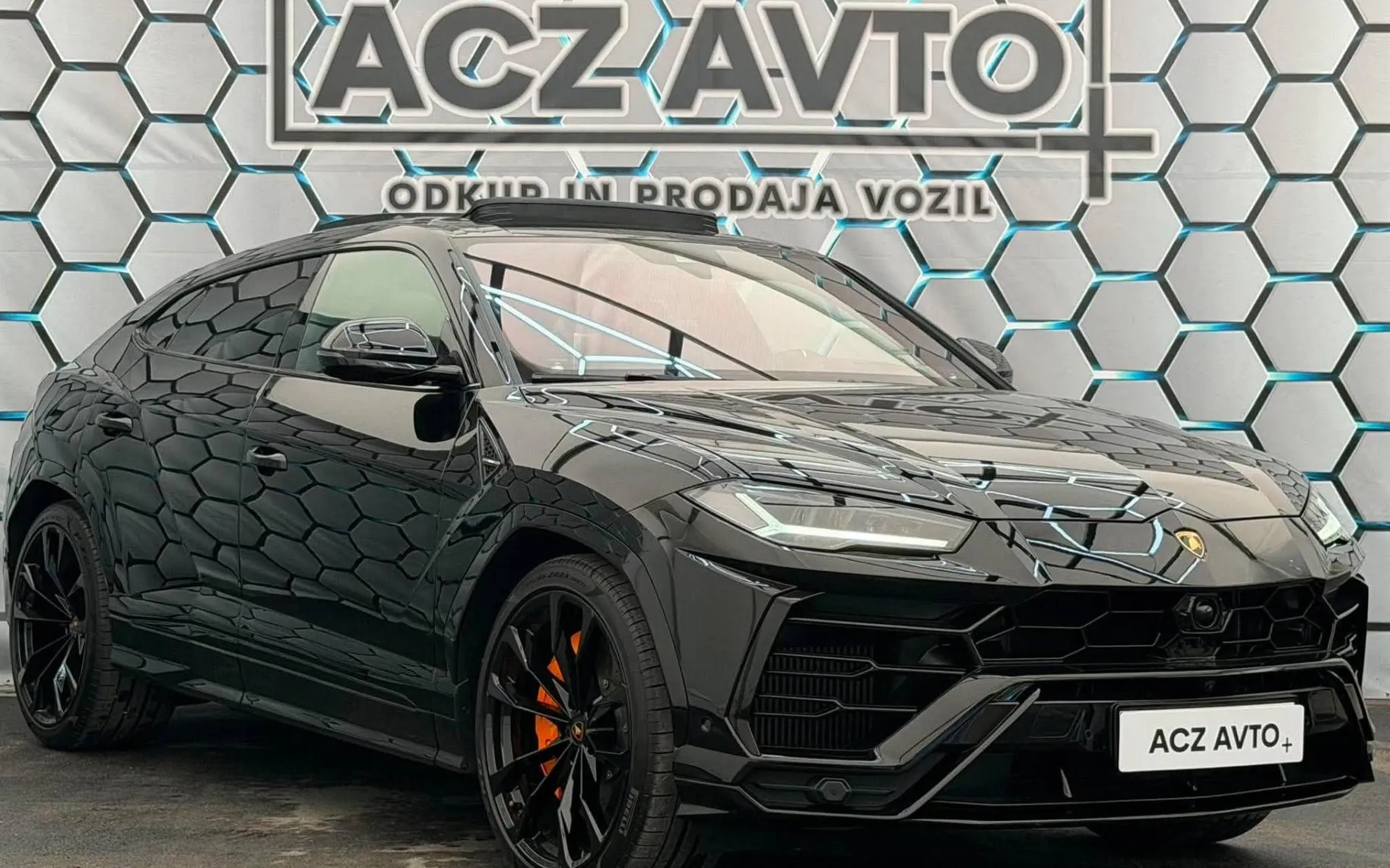 Zunanja slika - Lamborghini Urus - CITURA•23 COL•SOFT•ZRAČNO•3D BANG•PANO•VIRTUAL•F1• - 1