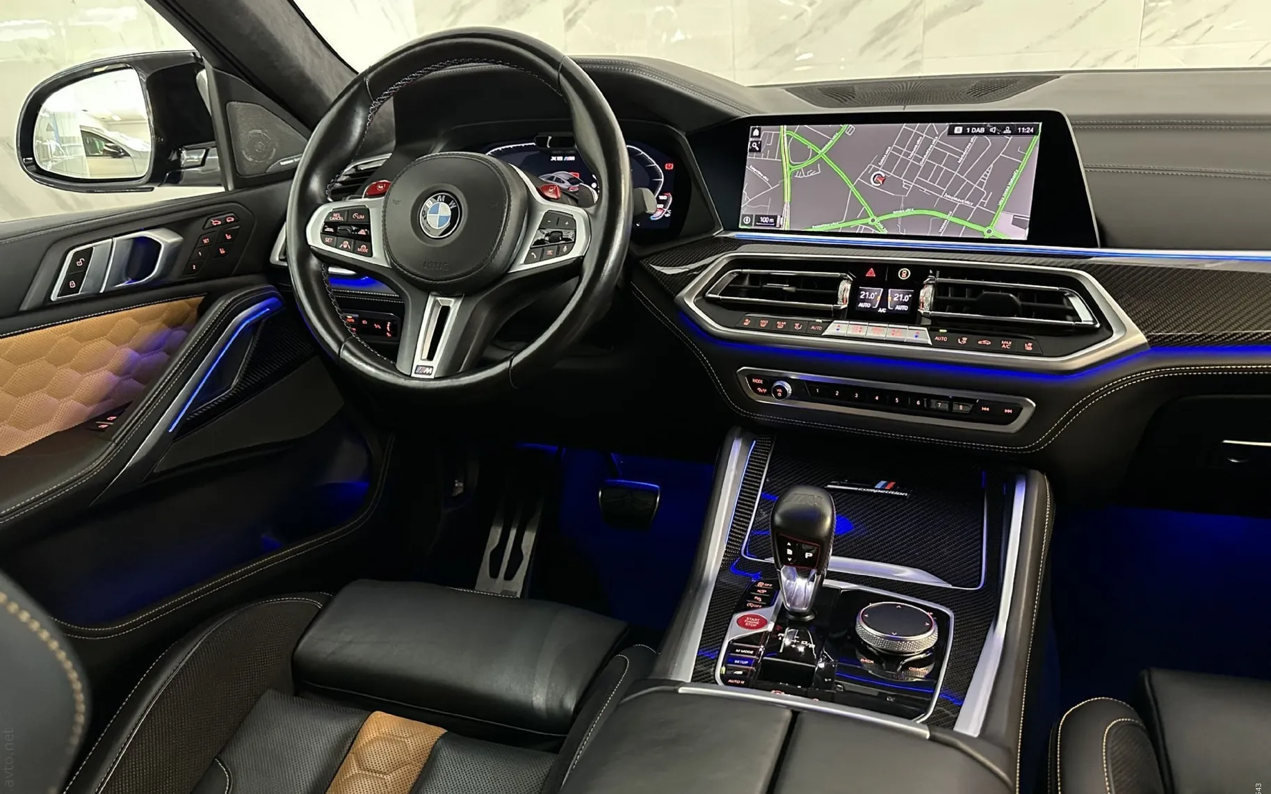 Notranja slika - BMW serija X6: - M Competition|Laser|SoftC|360K|Masaža|Hlaj|Harman. - 11