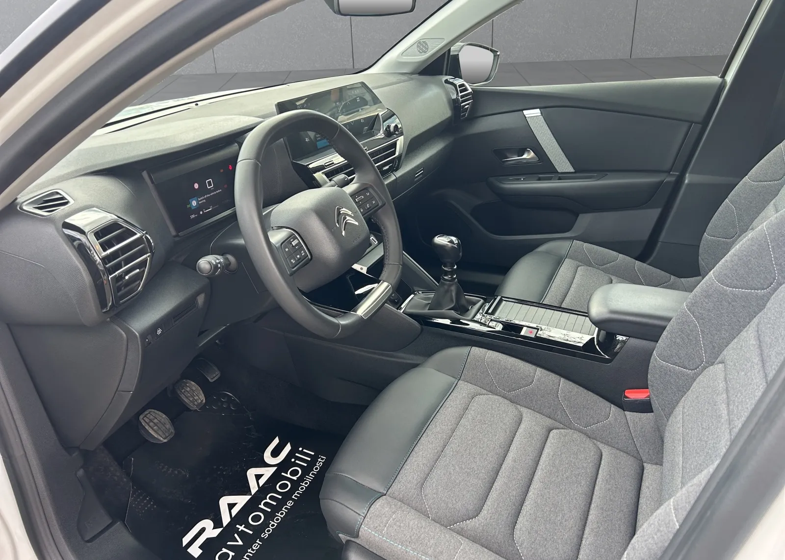Zunanja slika - Citroën C4 - 1,2 PureTech 130 Feel - 6