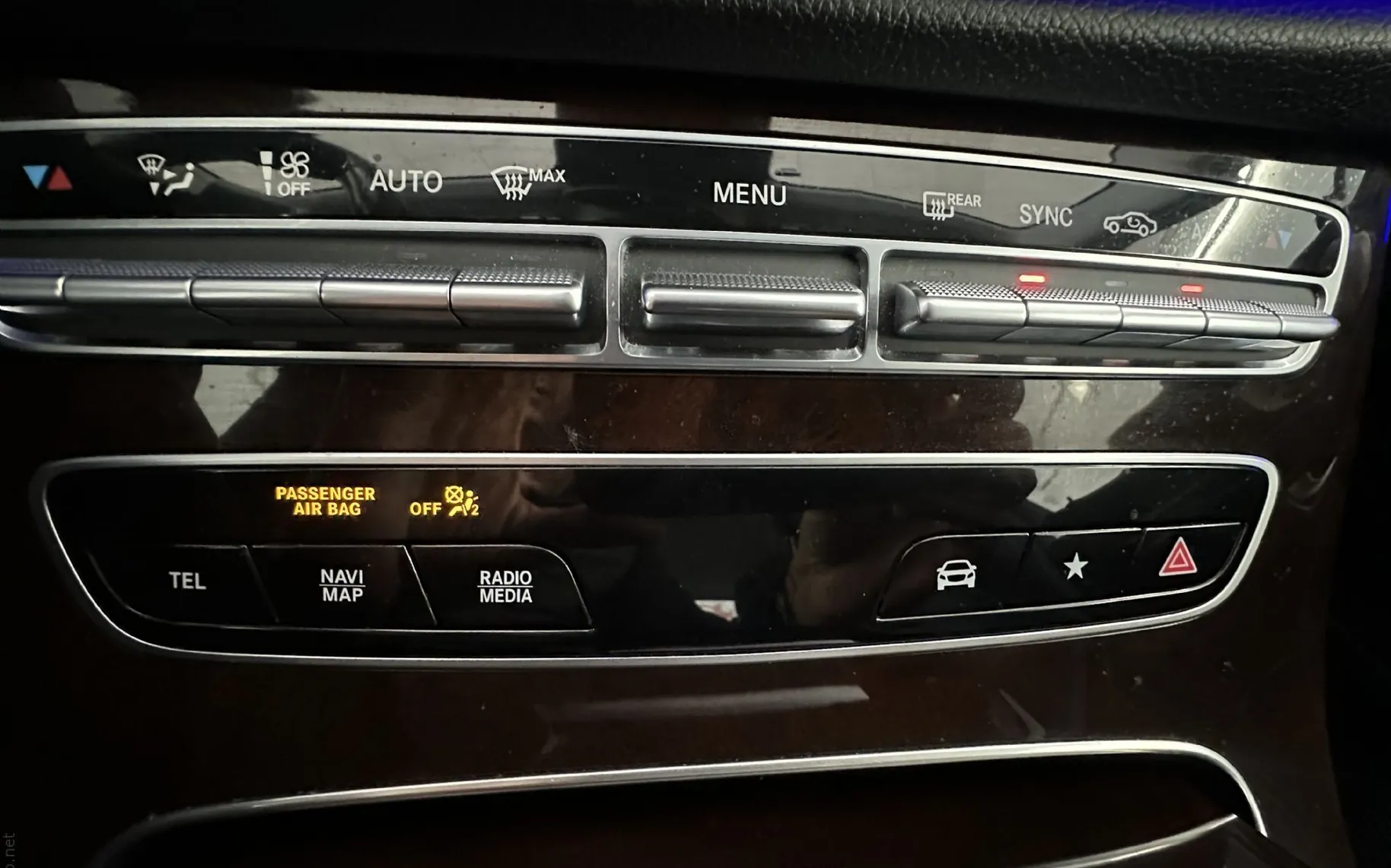 Zunanja slika - Mercedes-Benz E-Razred - E 400 d 4MATIC.KAMERA.USNJE.ACC.ZRAČ.VZMETENJE.LE - 11