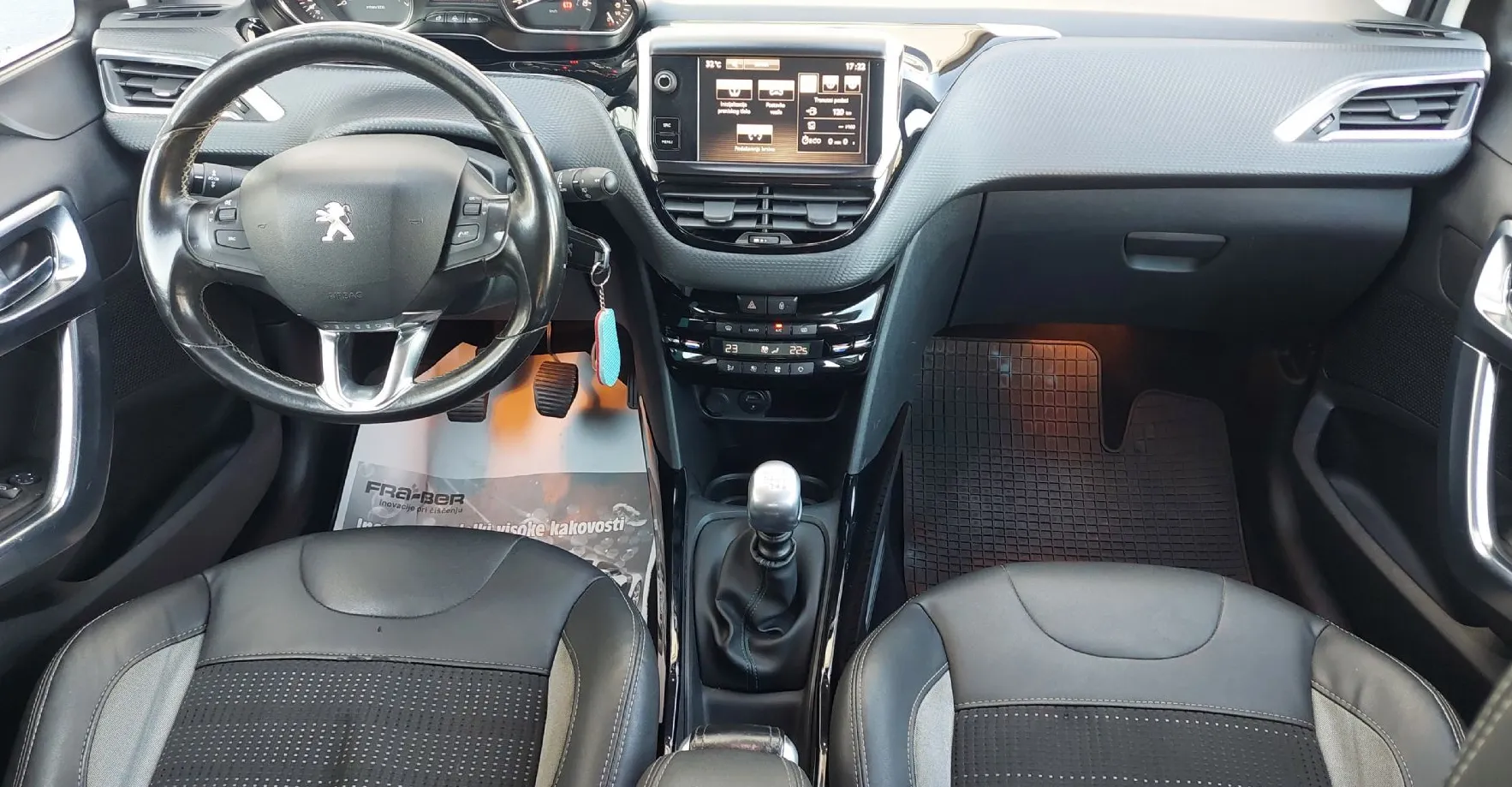 Zunanja slika - Peugeot 2008 - Active 1.2 PureTech - 10