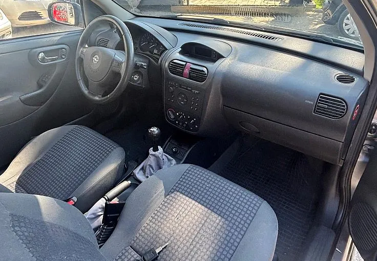Zunanja slika - Opel Corsa - Club 1.2 16V - 10