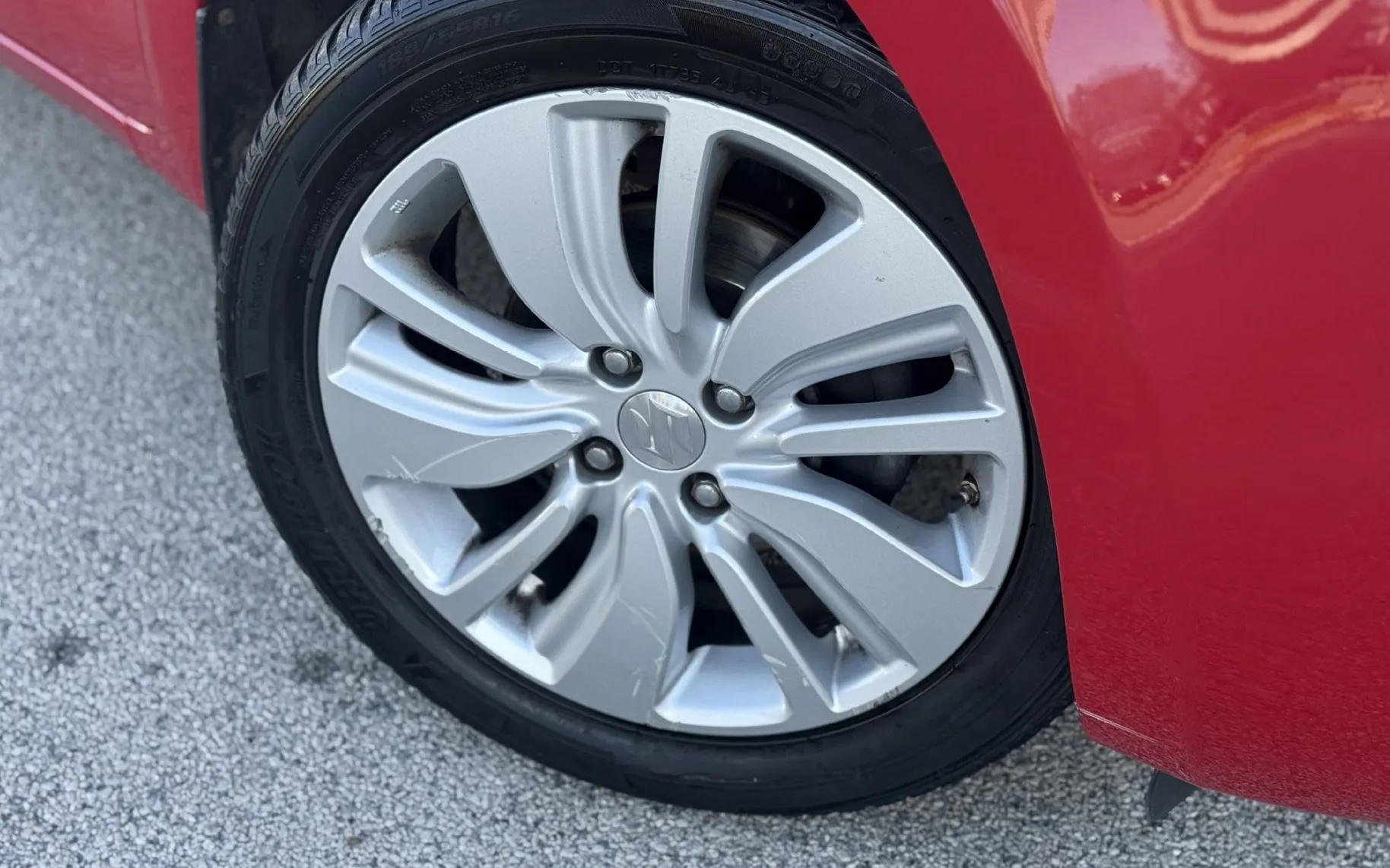 Zunanja slika - Suzuki Swift - 1.2 VVT ALLGRIP PREMIUM - 4