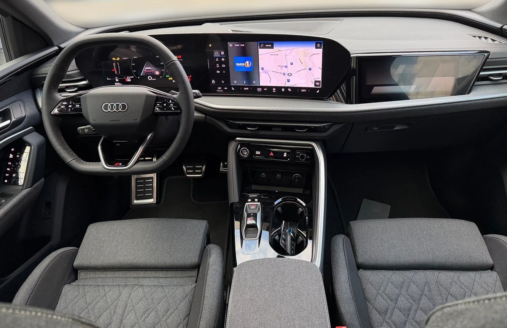 Zunanja slika - Audi Q5 Sportback - TFSI quattro 150kW - 10