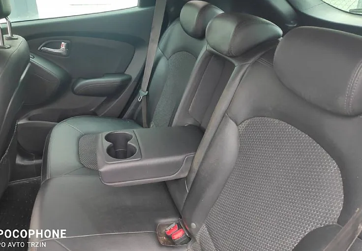 Zunanja slika - Hyundai ix35 - 4WD 2.0-127.000KM-SLO-GRETJE SEDEŽEV-PDC-ALU-TOP - 8