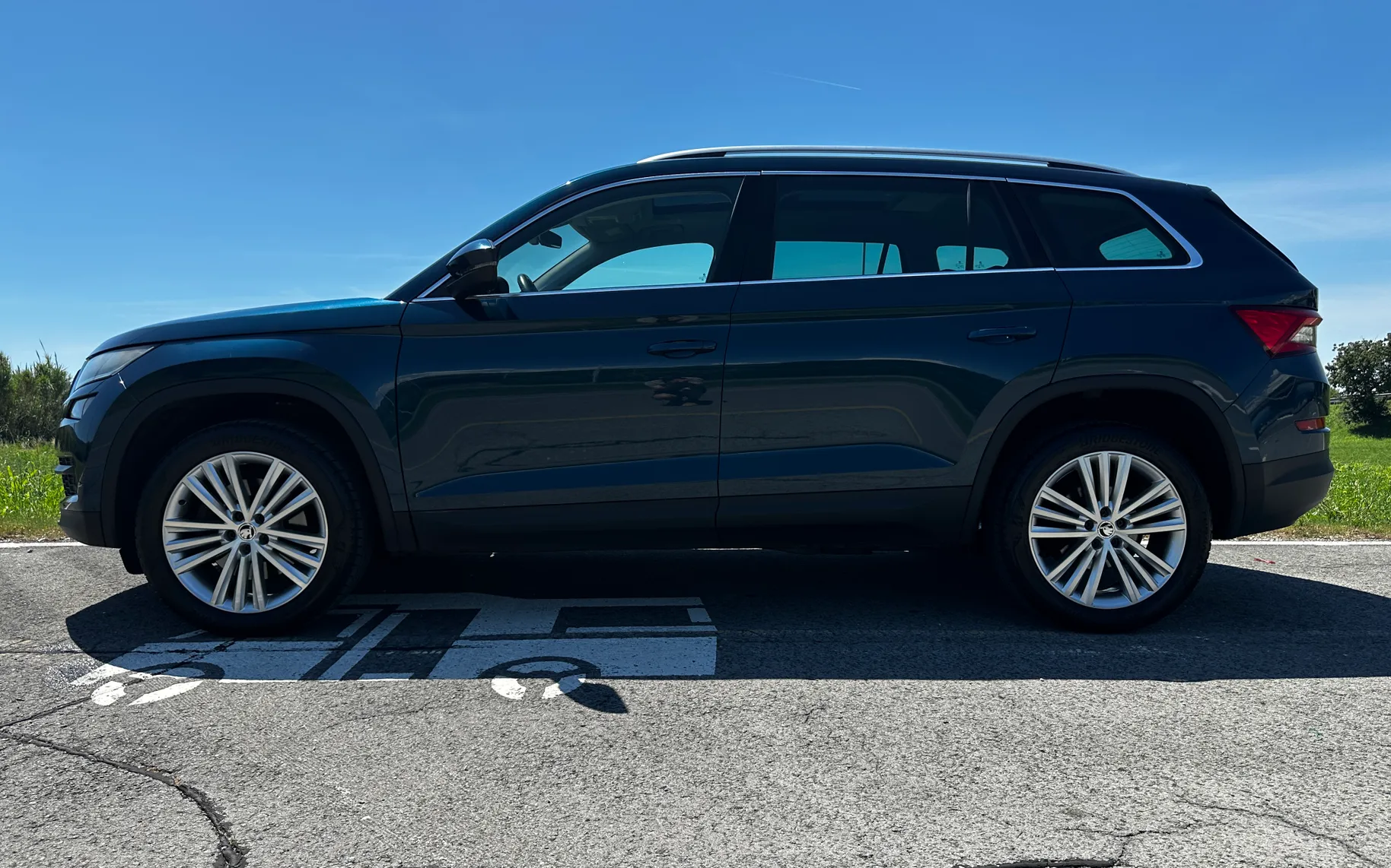 Zunanja slika - Škoda Kodiaq - 2.0 TSI 4x4 DSG STYLE-PANORAMA-LED-PDC-MEMO-ALU.19 - 6