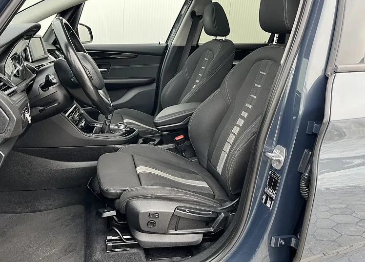 Zunanja slika - BMW Serija 2 - Active Tourer: 220d Advantage-HARMAN-PANO-TEMPO-PDC-NAVI - 8