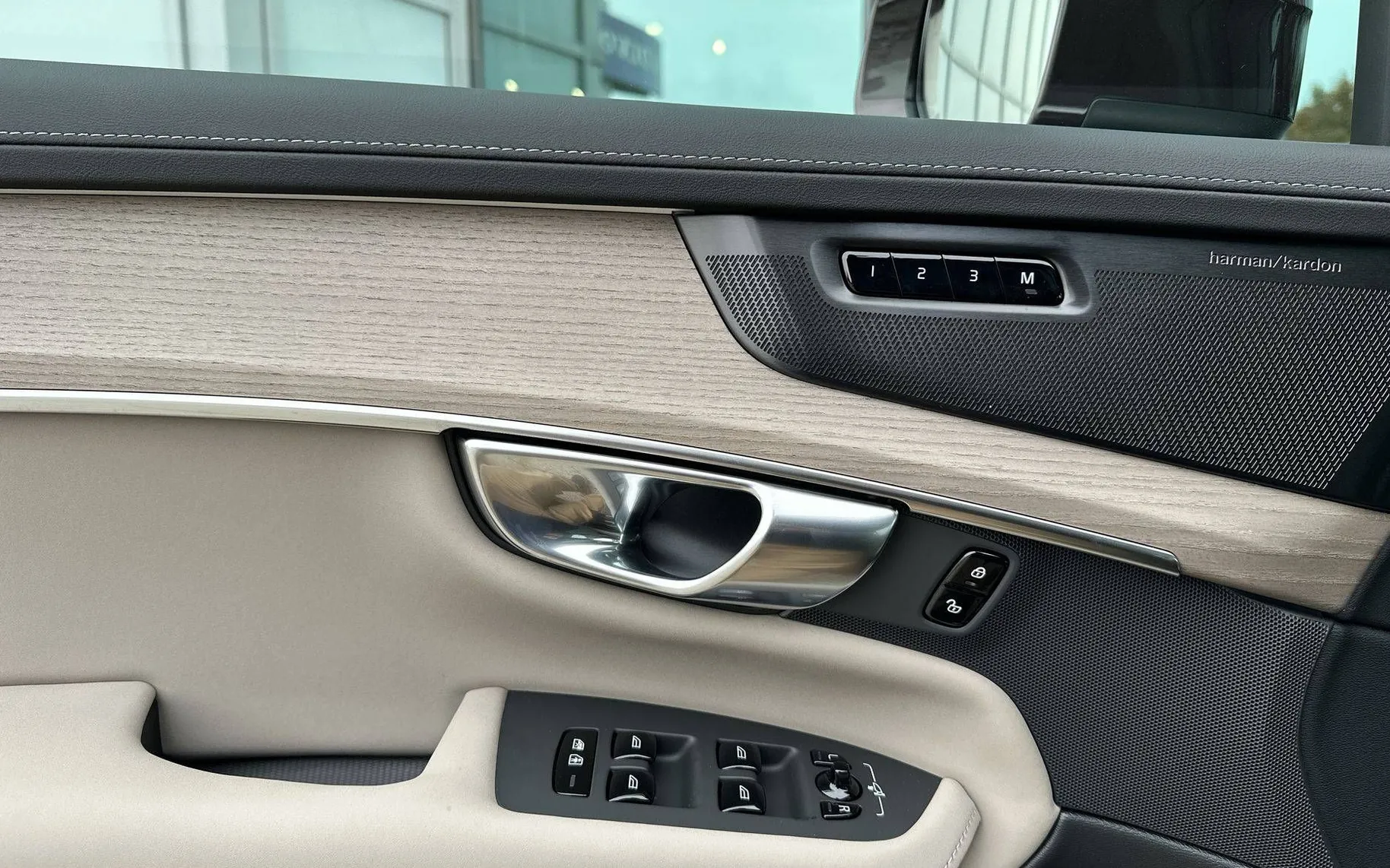 Zunanja slika - Volvo XC90 - B5 AWD Ultra Bright Avt. 7s AT AWD - 13