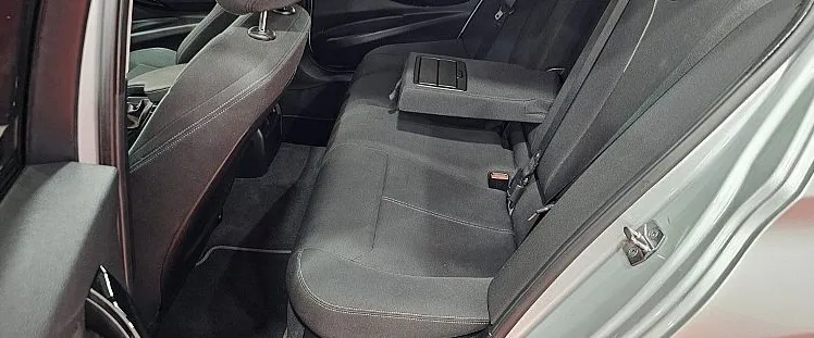 Zunanja slika - BMW Serija 3 - : 318d xDrive Sport Line.BREZ POLOGA DO 7 LET IN TUJ - 18