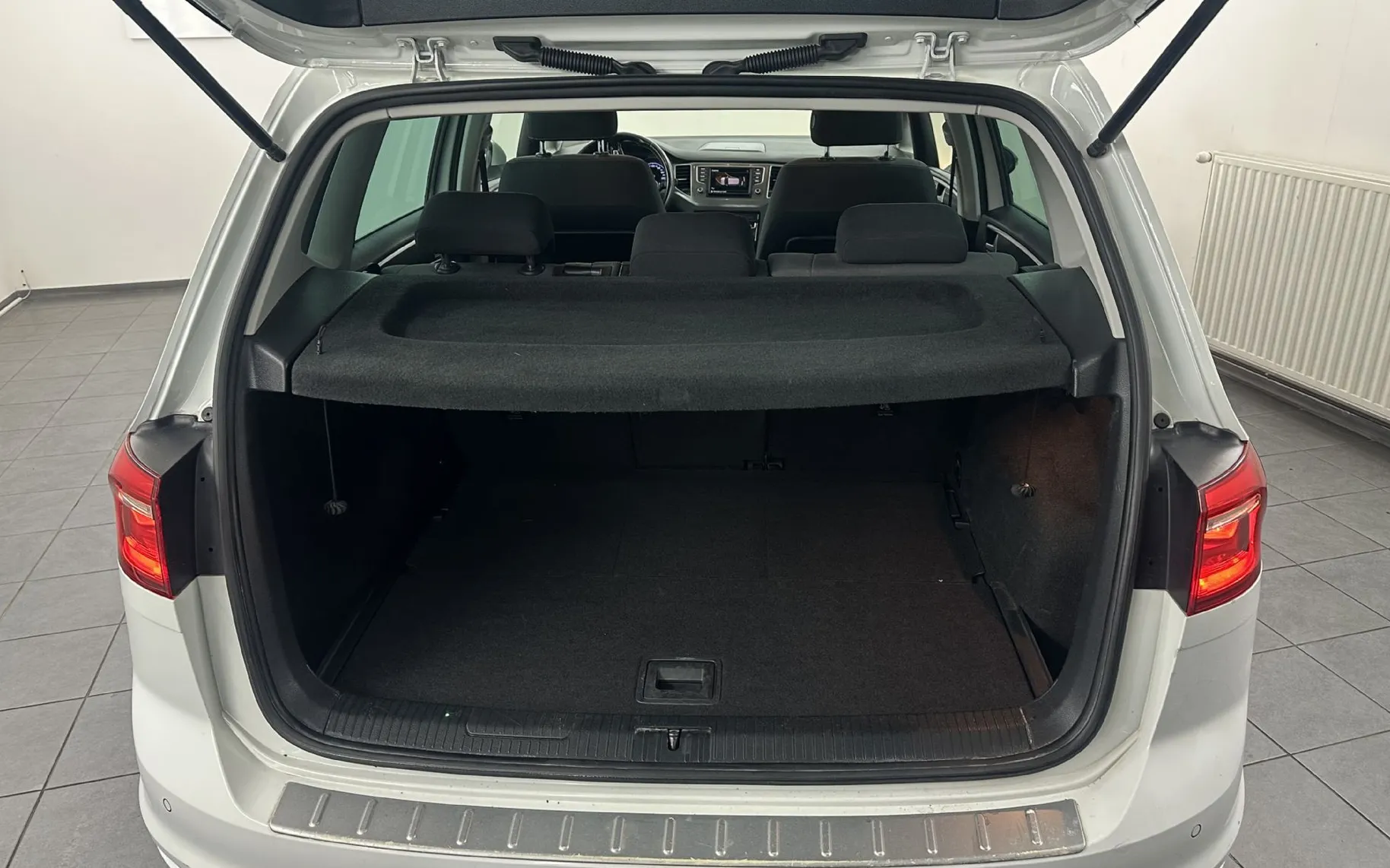 Zunanja slika - VW Golf - Sportsvan .4 TSI Allstar BlueMotion Tech.KAMERA.NAVI.KLJUKA. - 17