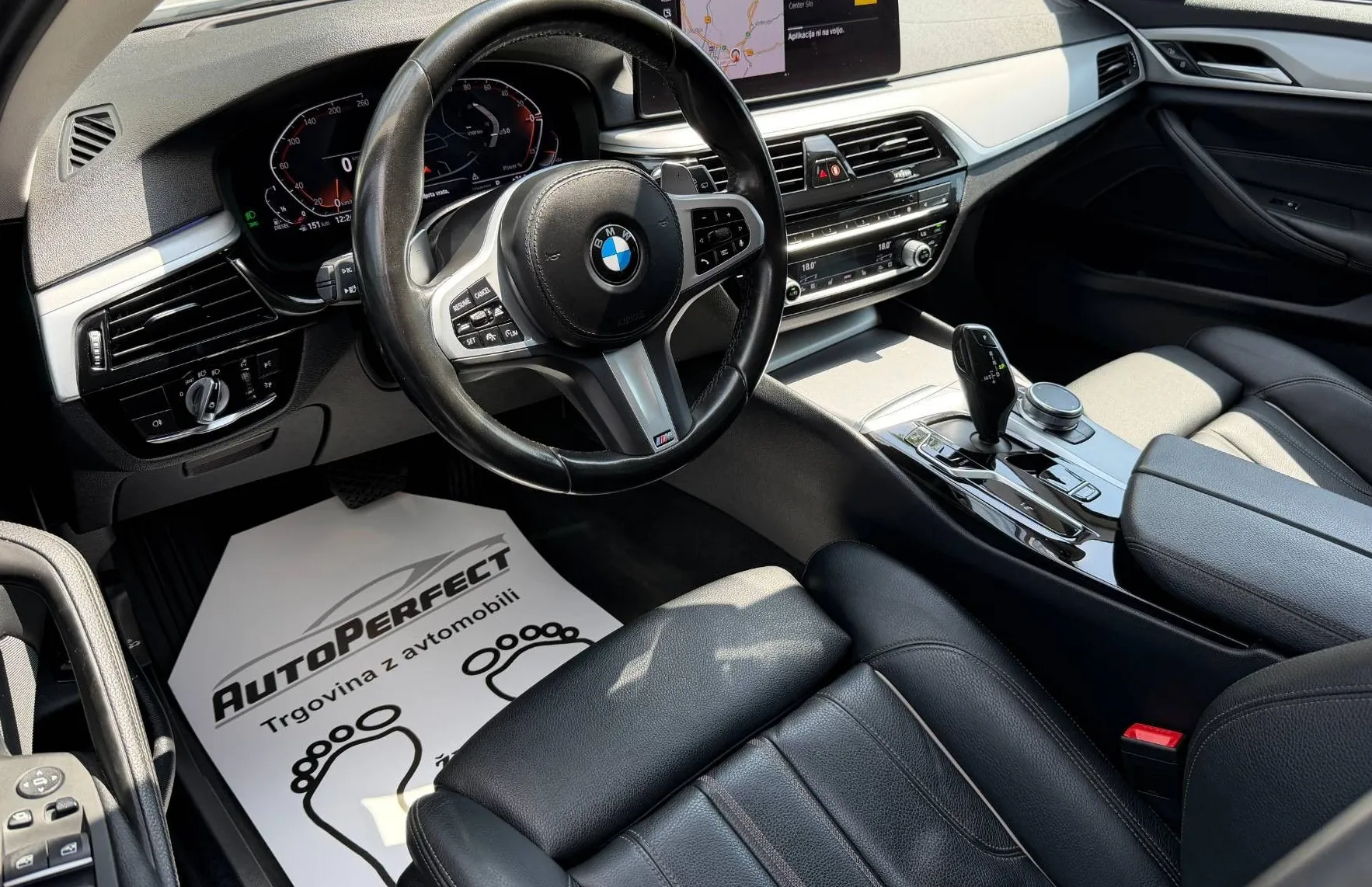 Zunanja slika - BMW Serija 5 - Touring: 520d Touring Avt. | KLJUKA | KAM | VIRTUAL | AM - 9