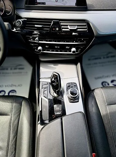 Zunanja slika - BMW Serija 5 - : 520d EfficientDynamics Edition Avt. - 10