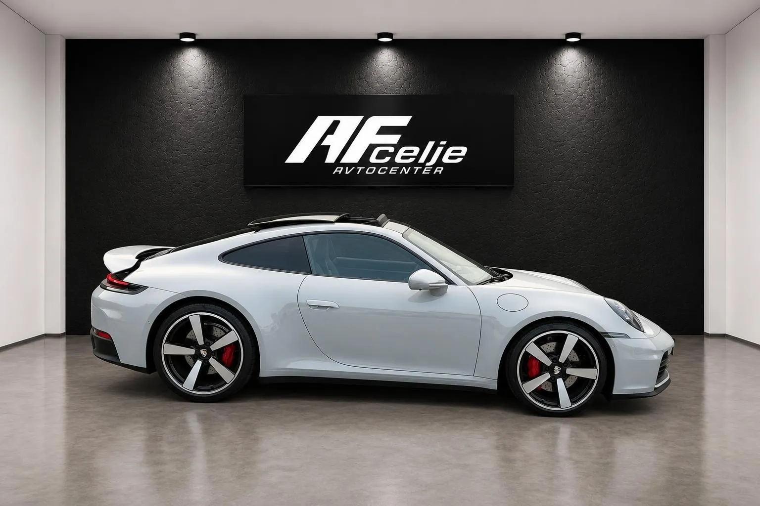 Zunanja slika - Porsche 911 - 3.0 CARRERA-CHRONO-MATRIX-PANORAMA-ACC-KEYLES-21C - 4