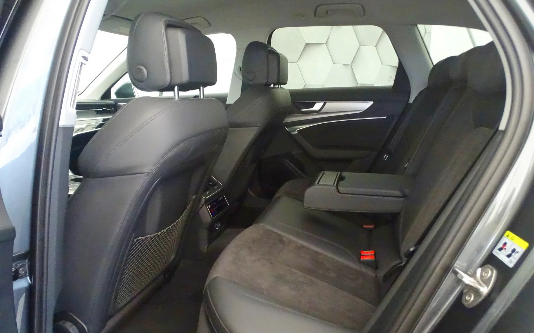 Zunanja slika - Audi A6 - 40TDI S-Tronic 3xS-Line - 10