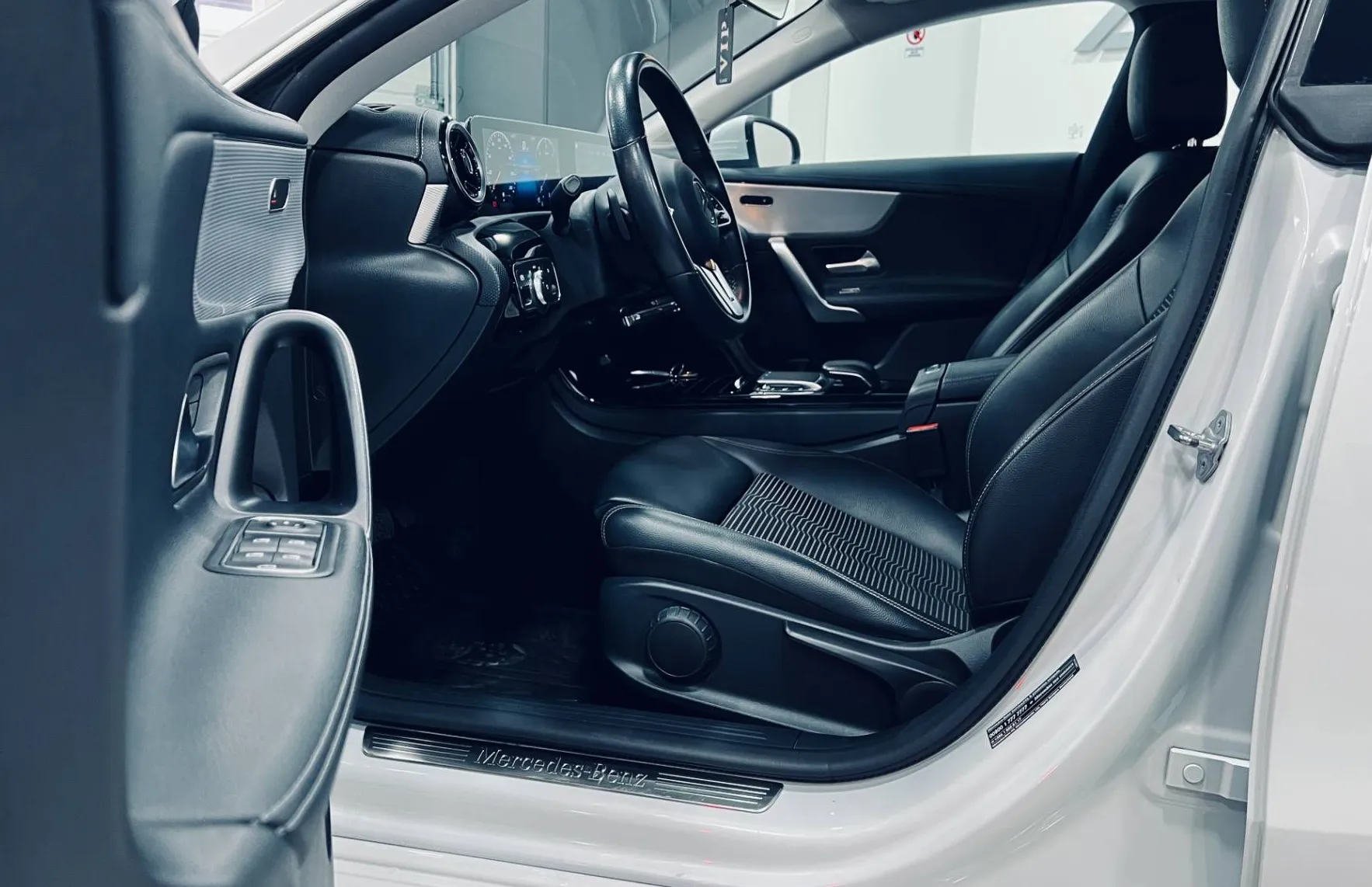 Zunanja slika - Mercedes-Benz CLA-Razred - CLA Shooting Brake CLA 180 d-KAMERA-GRETJE SED- - 7