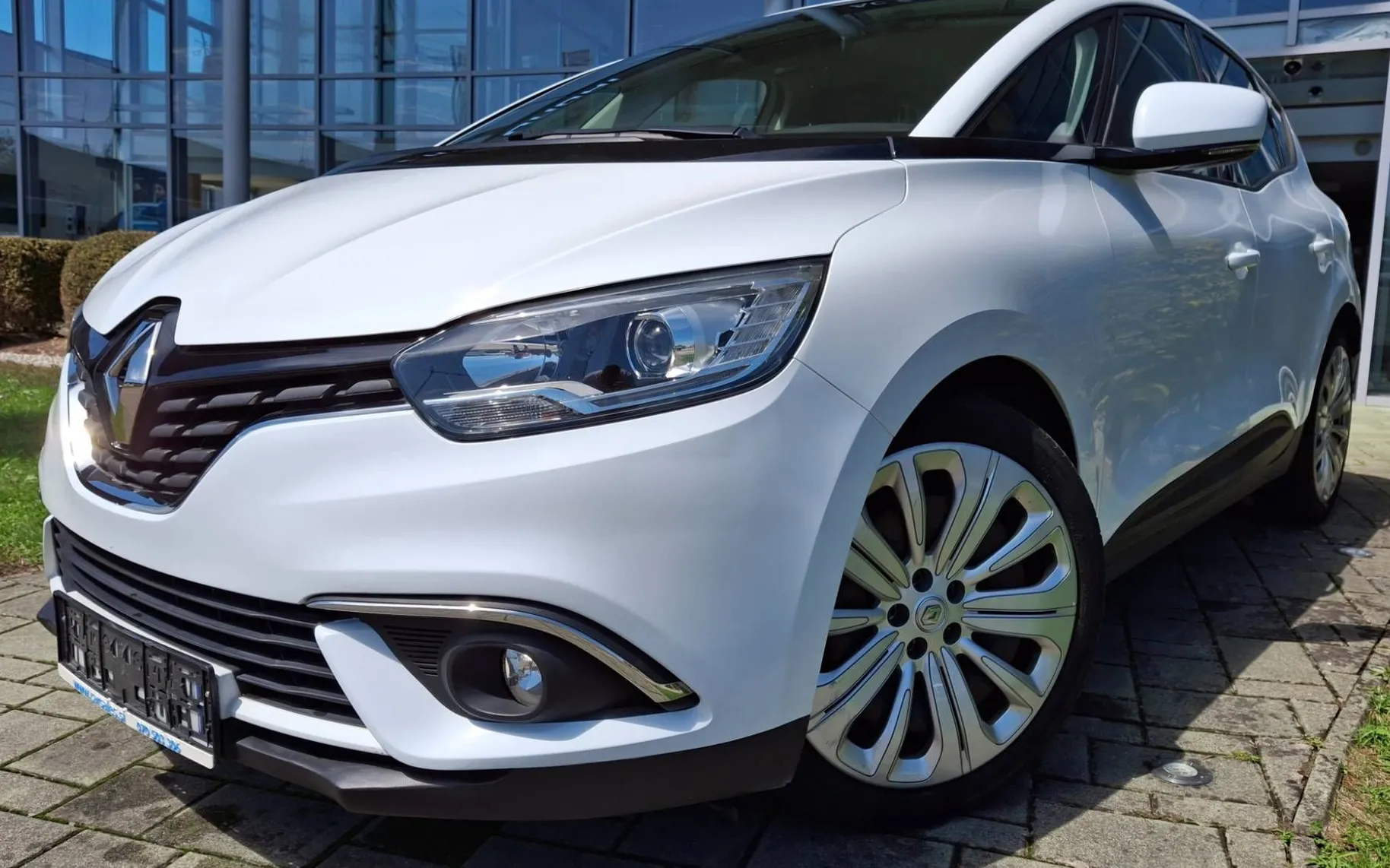 Zunanja slika - Renault Scénic - Scenic INTENS Blue dCi 120 - 1