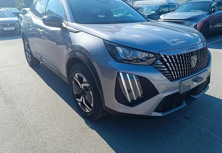 Zunanja slika - Peugeot 2008 - 1.2 MHEV 145 Allure Avt.-KAMERA 360-NAVI-ZALOGA - 2