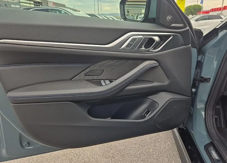 Zunanja slika - BMW i4 - eDrive40 POSEBNA PONUDBA - 9