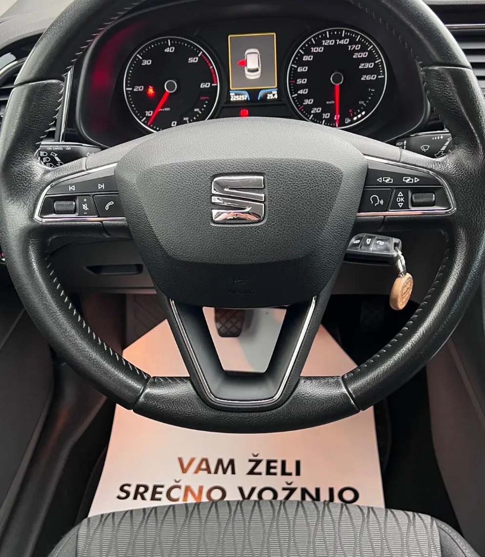 Zunanja slika - Seat Leon - 1.6 TDI+SLO+ALU+NAVI+PDC+LED - 14