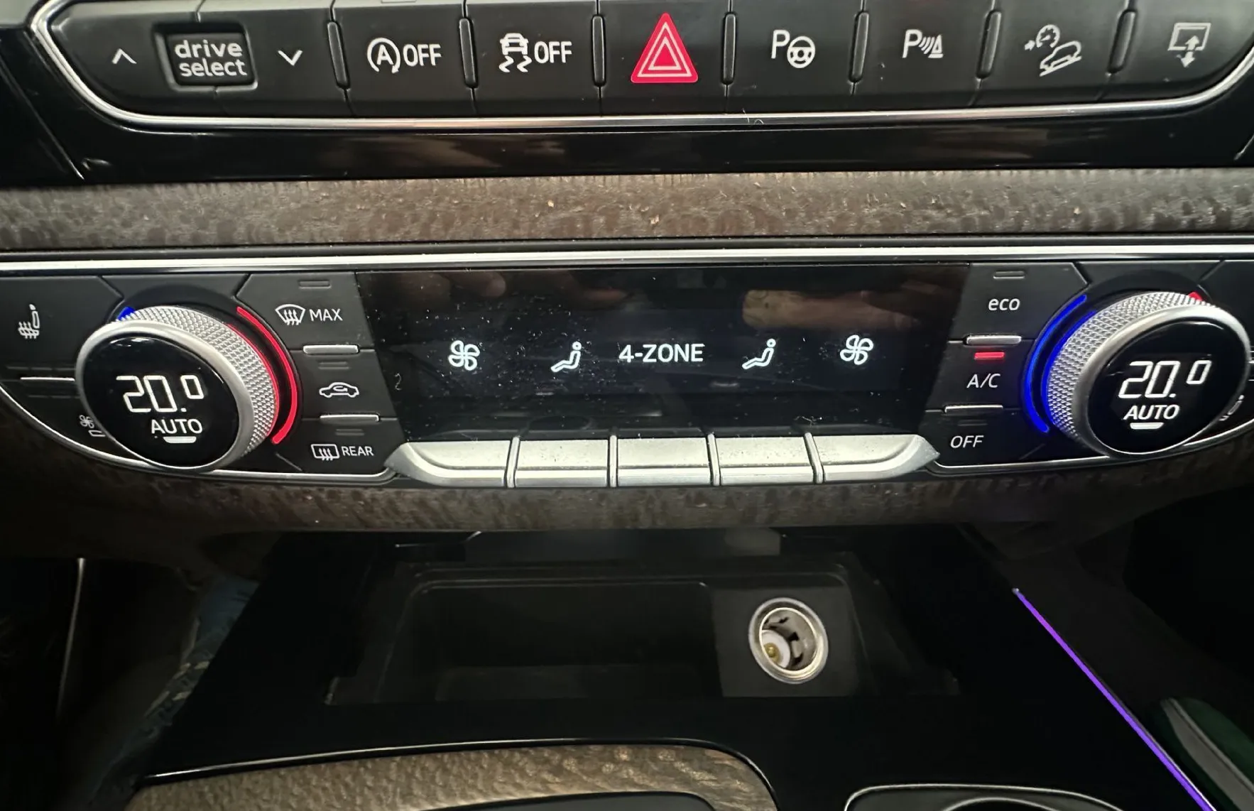 Zunanja slika - Audi Q7 - 3.0 TDI 4X4.AUT.KAMERA.LED.7 SED.USNJE.KLJUKA.TOP - 10