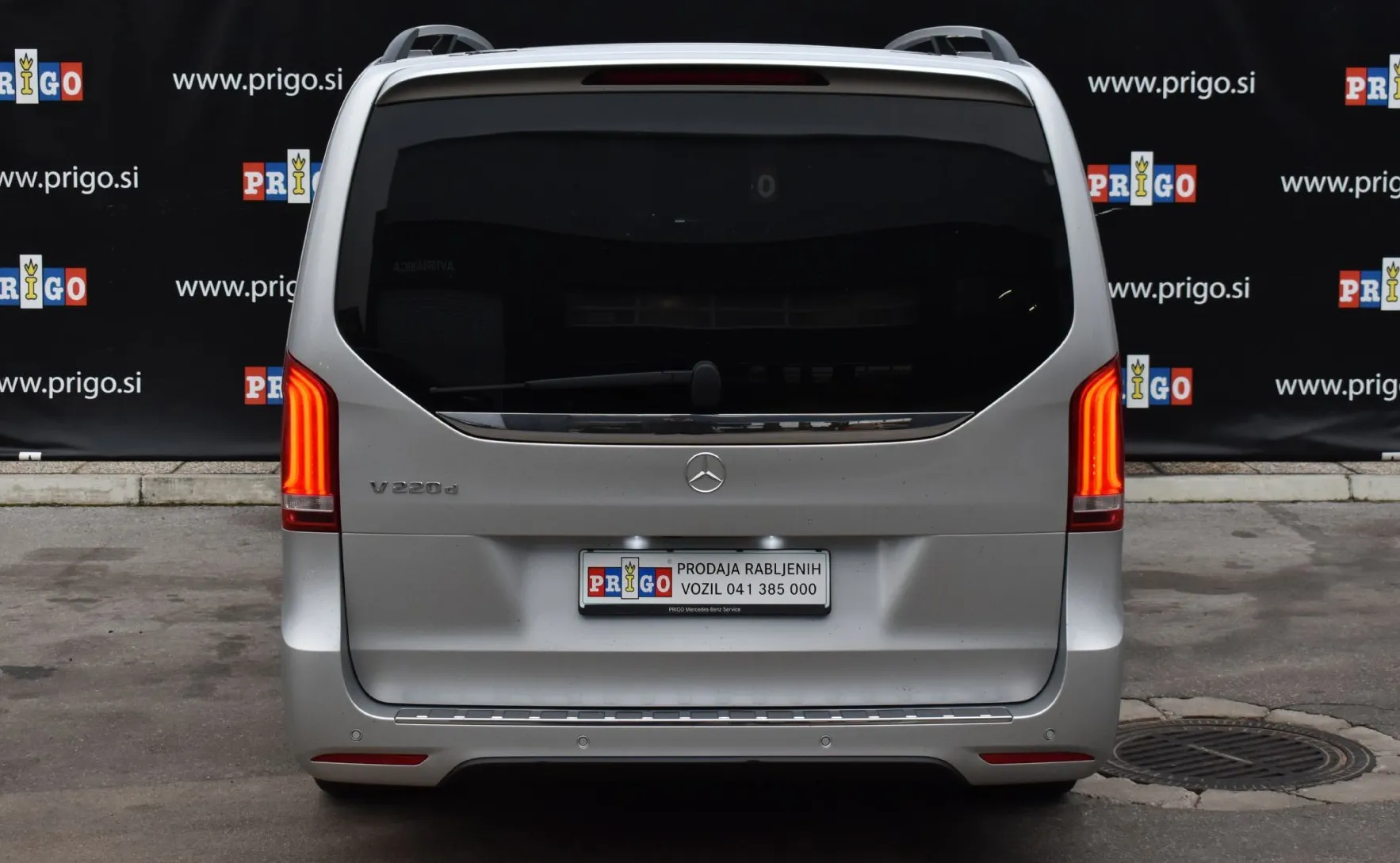 Zunanja slika - Mercedes-Benz V-Razred - V 220 d AMG Line Avt. dolgi - 5