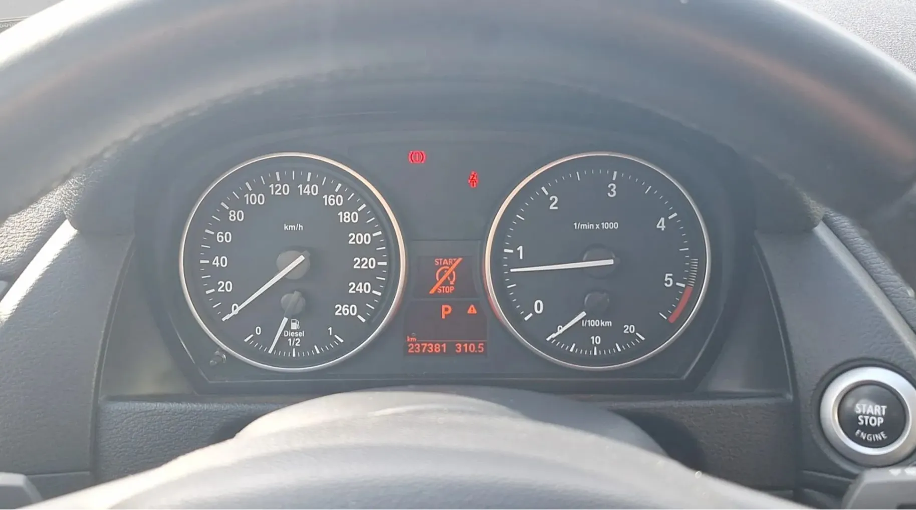 Zunanja slika - BMW X1 - serija :  xDrive18d xLine AUT. 1.lastnik SLO - 11