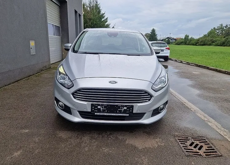 Zunanja slika - Ford S-MAX - 2.0 TDCi Titanium-Slo-Navigacija-Led... - 2