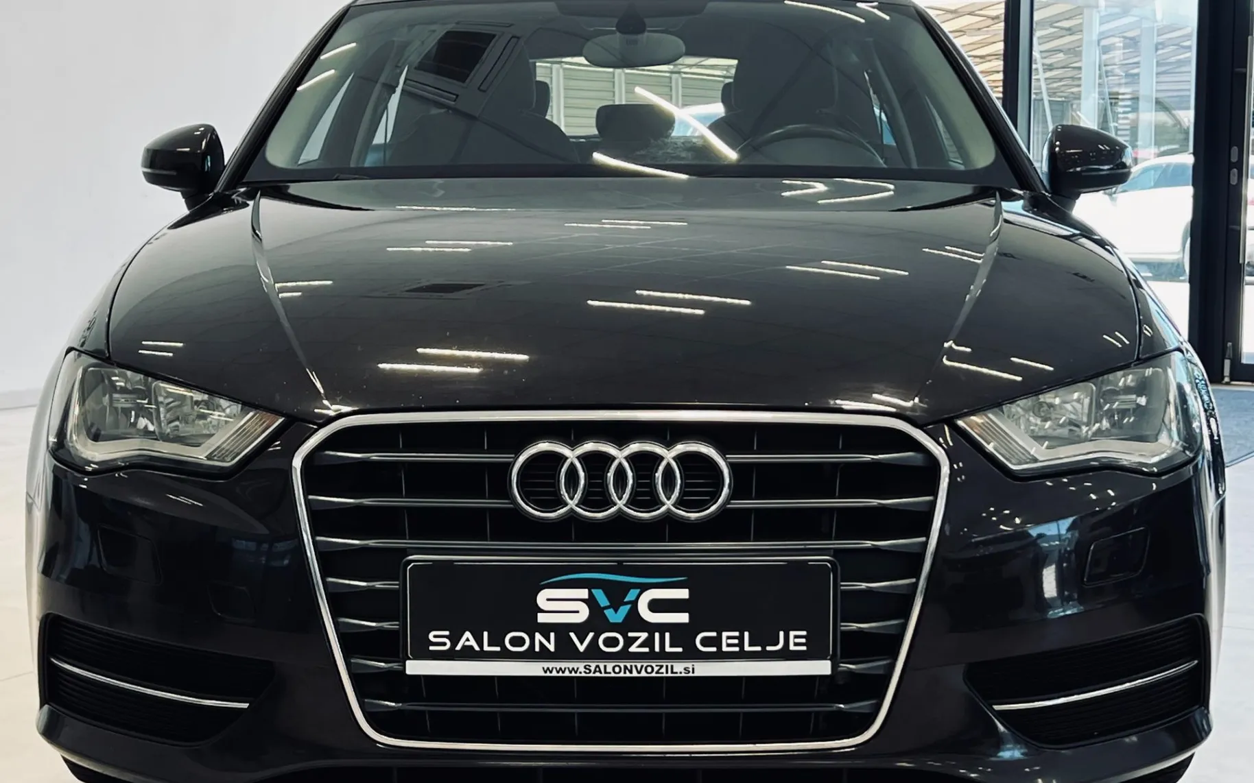 Zunanja slika - Audi A3 - 1,6 TDI Ambiente S-tronic - 2