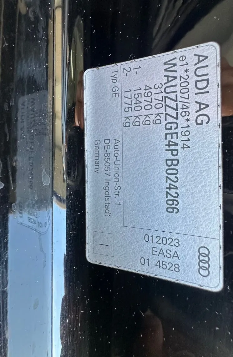 Zunanja slika - Audi e-tron - Audi  S line quattro 55.NEMŠKI+4ALU.KAMERA.K - 5
