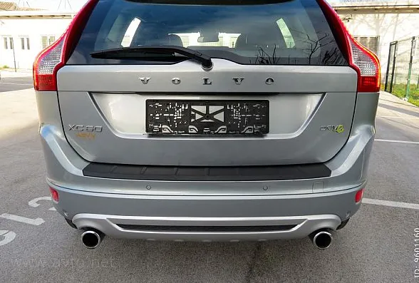 Zunanja slika - Volvo XC60 - FWD DRIVe R-Design - 5