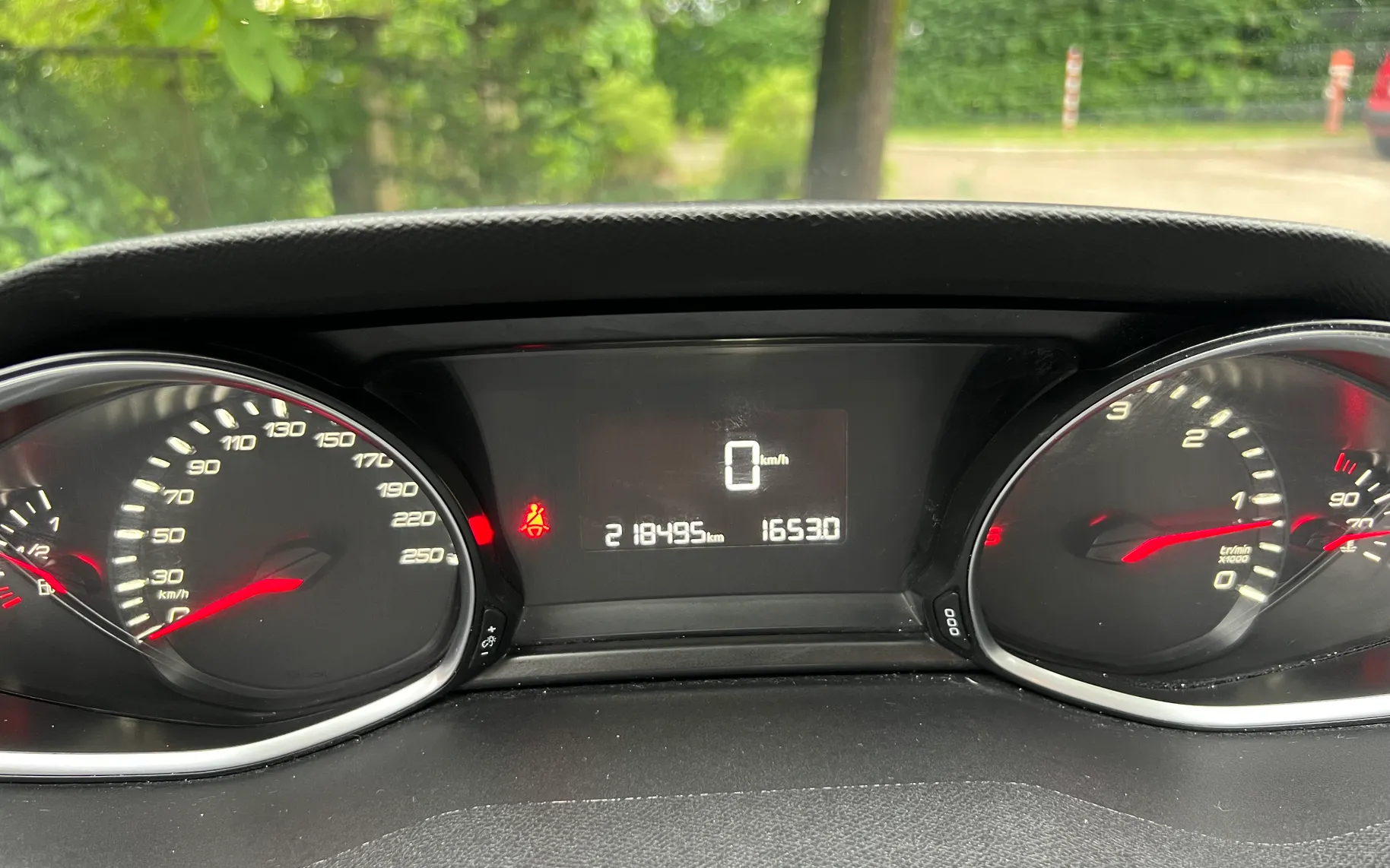 Notranja slika - Peugeot 308 - SW 1,6 BlueHDI Access - 5